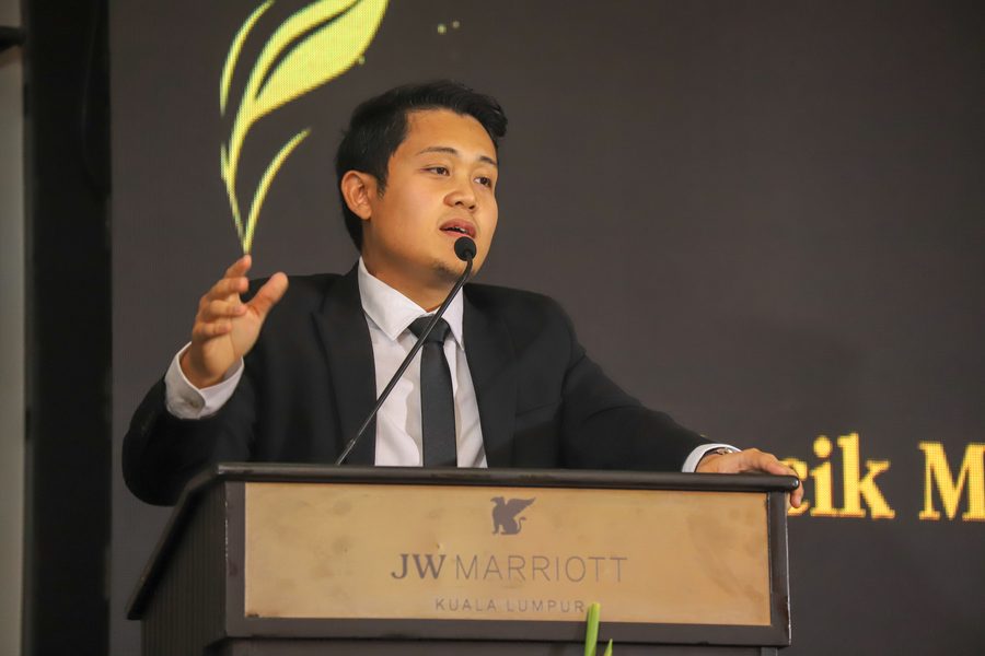 Najib Hamidin speaking at a conference in Kuala Lumpur